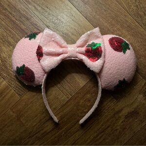 Strawberry Sequin Mouse Ears